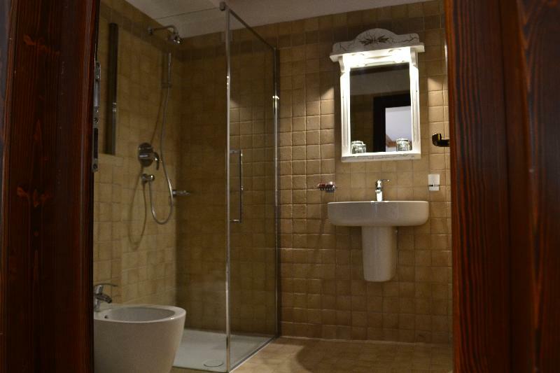 Casa Comana Boutique Hotel Bucharest Exterior photo