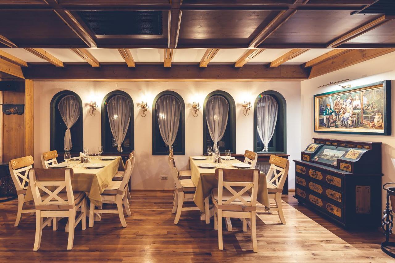 Casa Comana Boutique Hotel Bucharest Exterior photo
